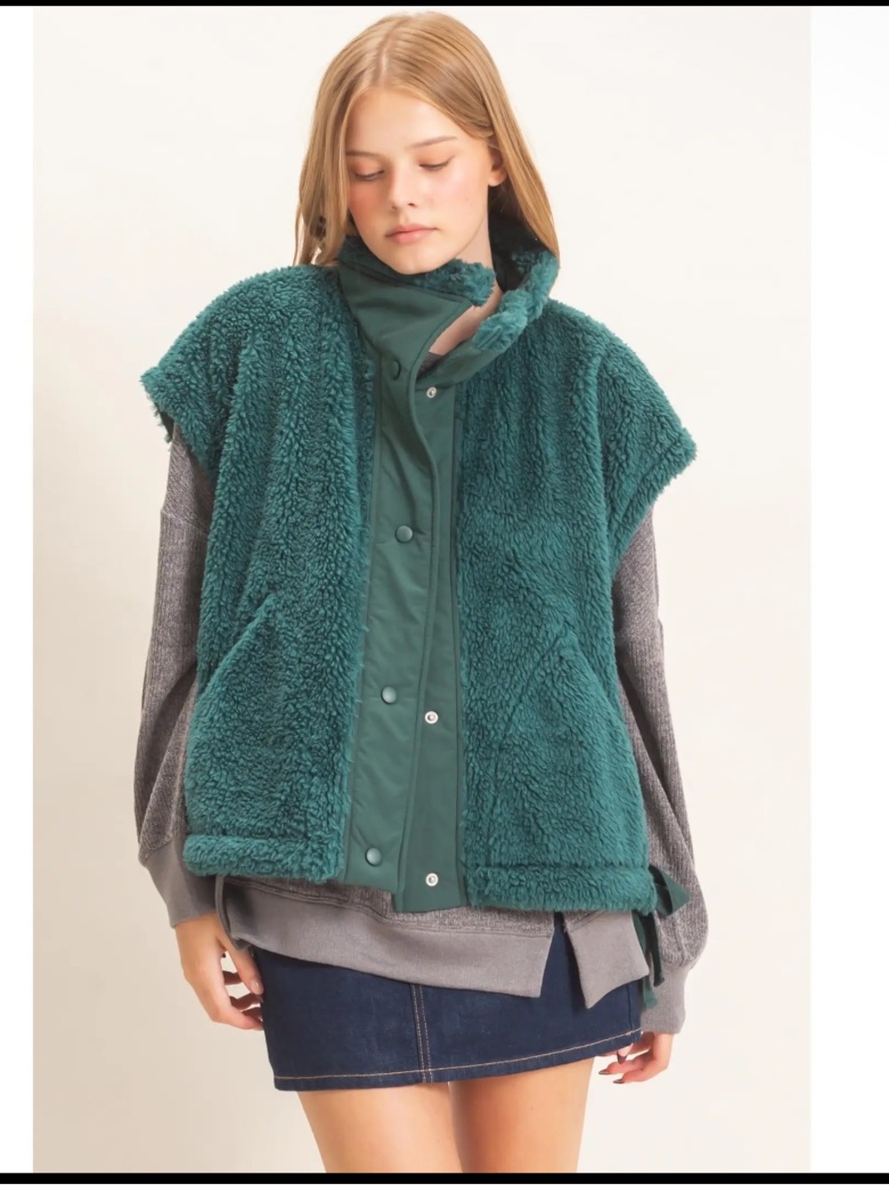 864. Green Sherpa oversized vest